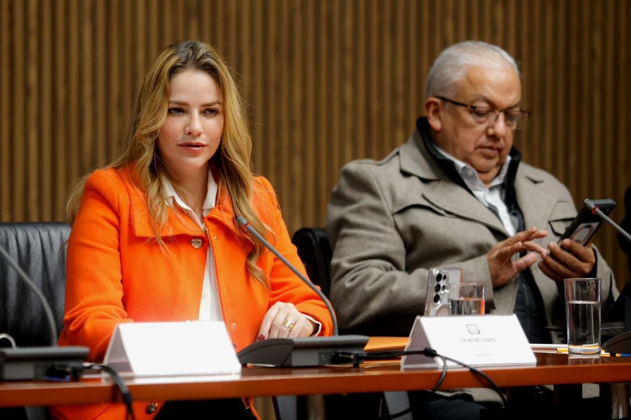 Paulina Aguado pide vocero municipal para informar sobre el Tren México–Querétaro